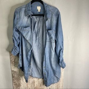 Chico's Chambray Button Down Shirt Size 2 / Large
